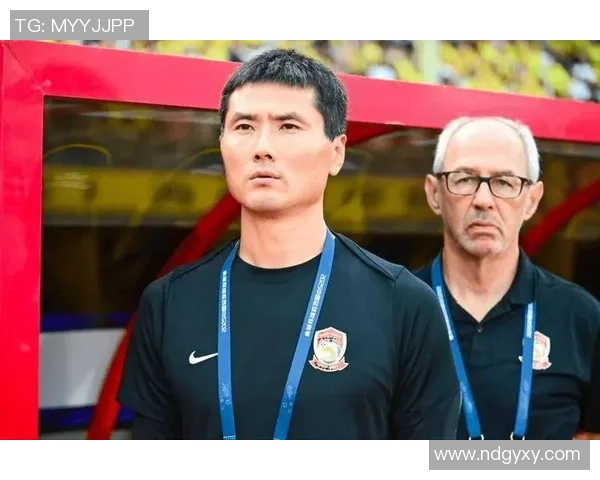 前国脚徐亮强硬表态,就算邵佳一亲身约请,也绝不当国足助教! 前国脚徐亮强硬表态,就算邵佳一亲身约请,也绝不当国足助教!